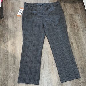 NWT Hilary Radley Women's Plaid pants Size 16